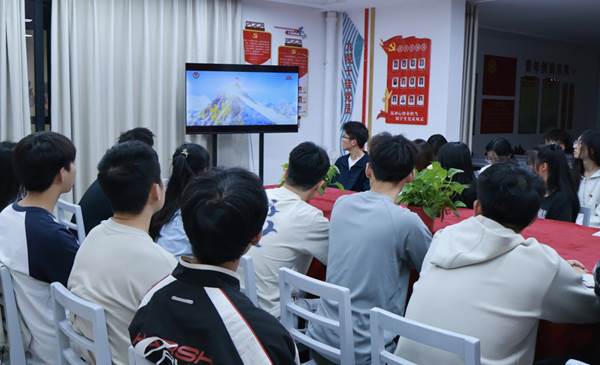 微信图片_20250415113348 微信图片_20250415113348